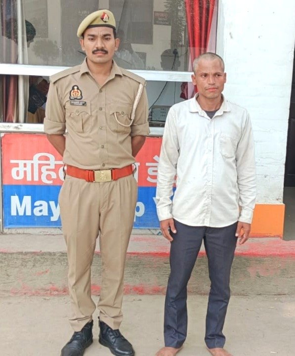 देवरिया-दुष्कर्म के अभियोग में वांछित अभियुक्त गिरफ्तार 2 7