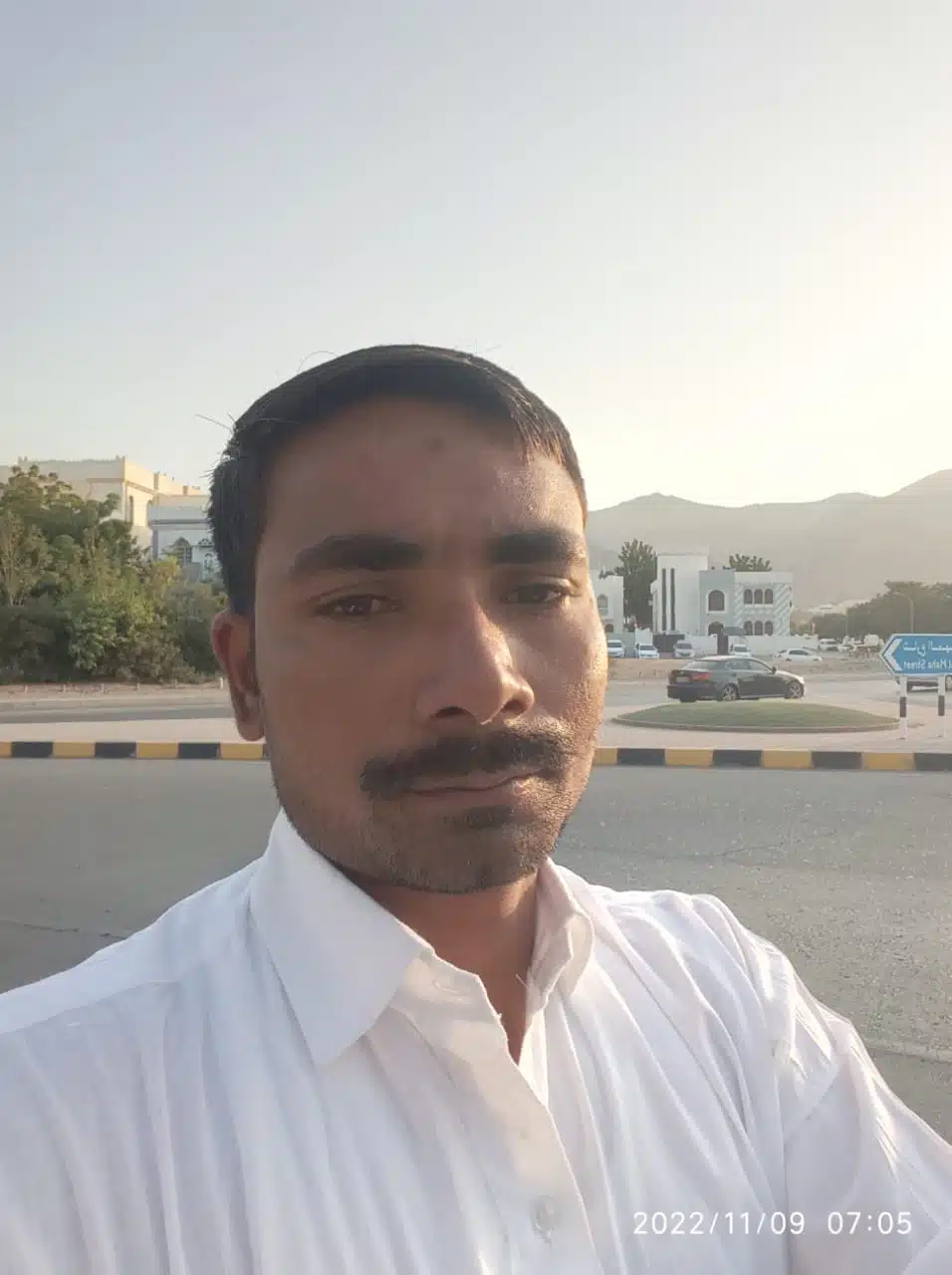 फाटल जिन्स बेटउवा पहिरे बने लल्लनटाप 2 IMG 20260911 WA0033