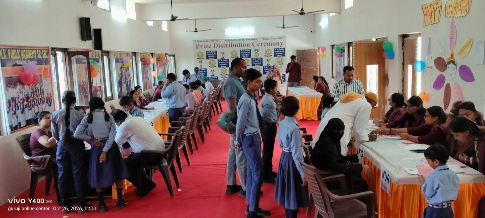 देवरिया - के.के. पब्लिक एकेडमी सीनियर सेकेंडरी, भटनी में अर्धवार्षिक अंकपत्र वितरण के साथ अभिभावक /शिक्षक बैठक सम्पन्न हुआ 2 IMG 20261025 WA0008 1